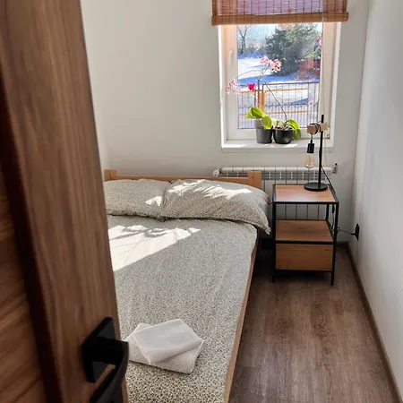 Numer 1, Dwie Sypialnie Dwa Lozka Apartman Orzysz
